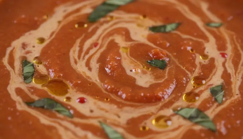 Creamy Low Calorie Tomato Basil Soup Dairy Free Delicious 2